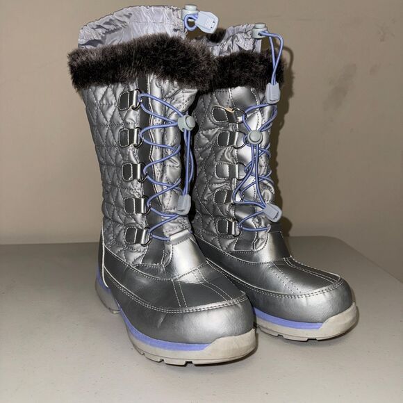 Lands End Winter Snow Boots Girls 2 Silver Moon Puffer Quilted Sledding Shoes